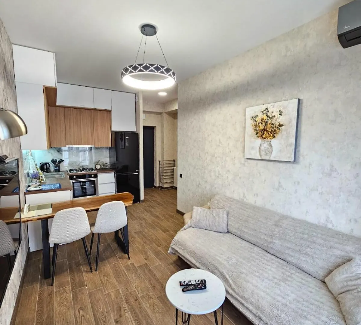 Daire Tate'S Sweet Home Tiflis